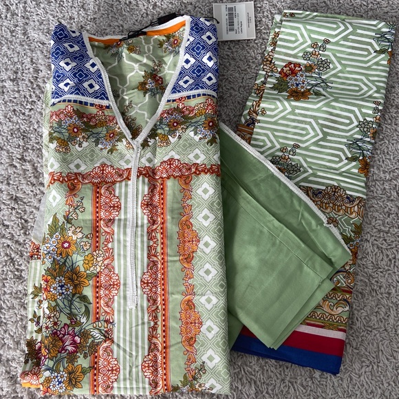 NWT Almirah 3 piece - Picture 4 of 5